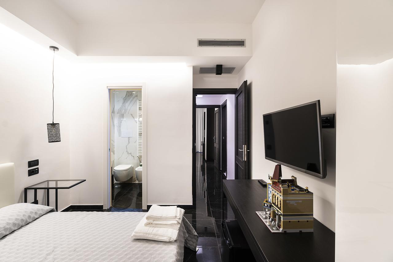 Chez Anna B&B - Adults Only Napoli Ngoại thất bức ảnh